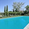 Privater Pool der Villa i Broi am Gardasee