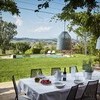 Gedeckter Esstisch im Garten des Ferienhaus Bellaria in Umbrien