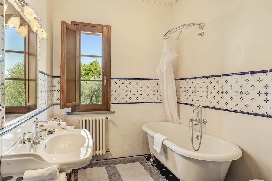 Azienda Agricola Costa al Bagno, Montopoli-13