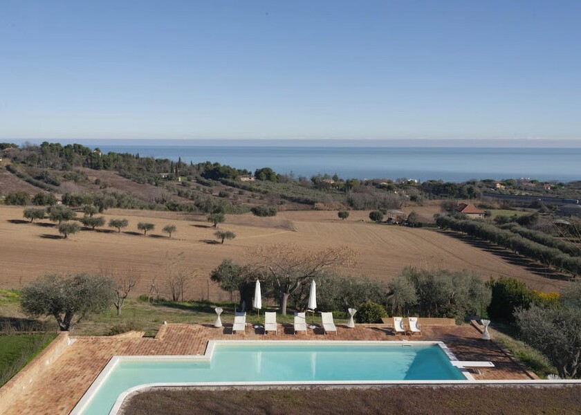 casa fiore pool 1.