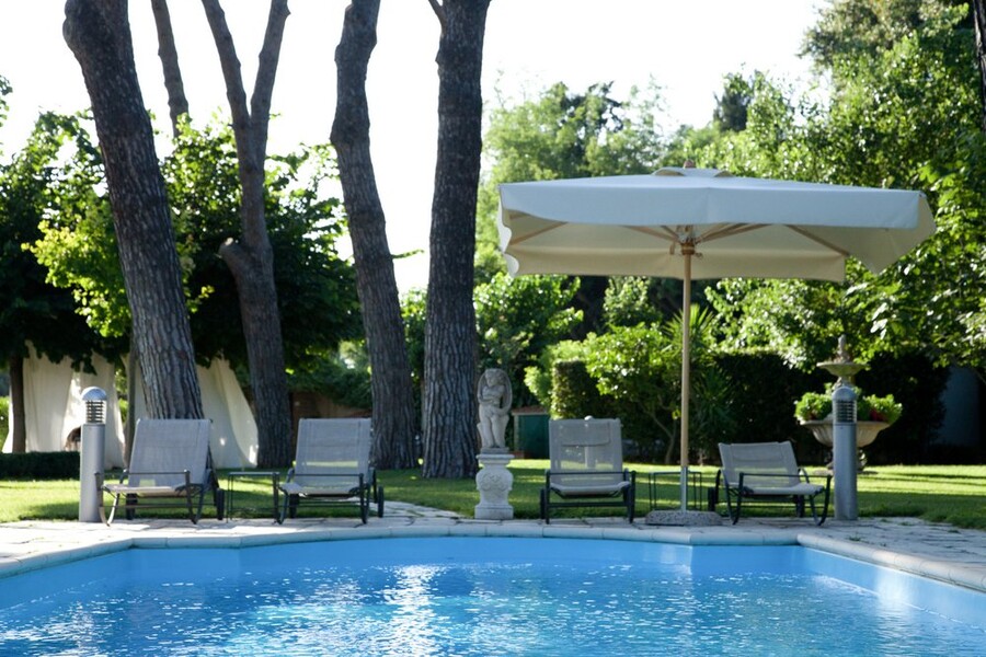 Villa Nocetta Roma Outdoors5