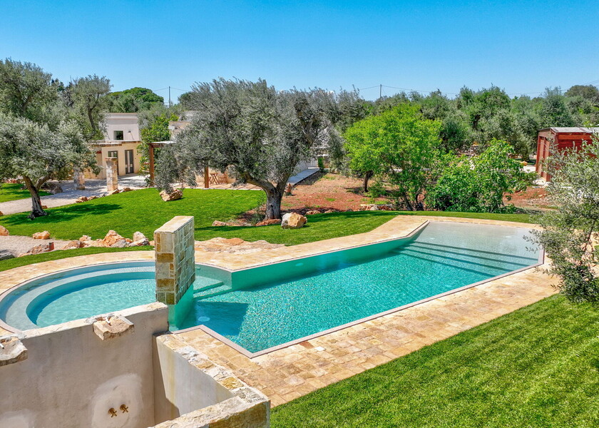 140-drone-corte-kalia-francavilla-puglia-raro-villas
