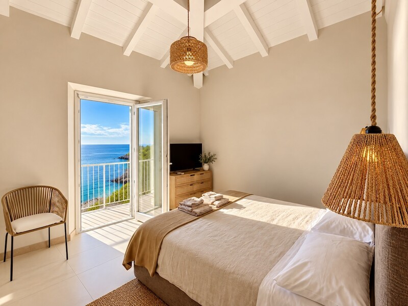 roc villa castiglioncello tuscany north bedroom.
