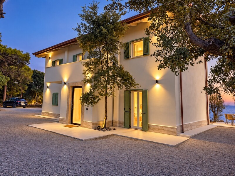 roc villa castiglioncello tuscany - ingresso casa.