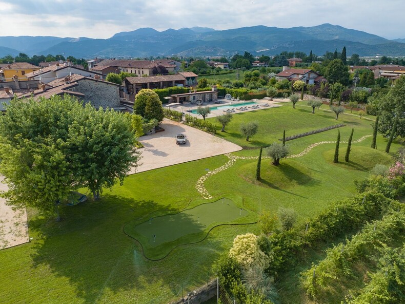 villa-mocasina-new-garden-1