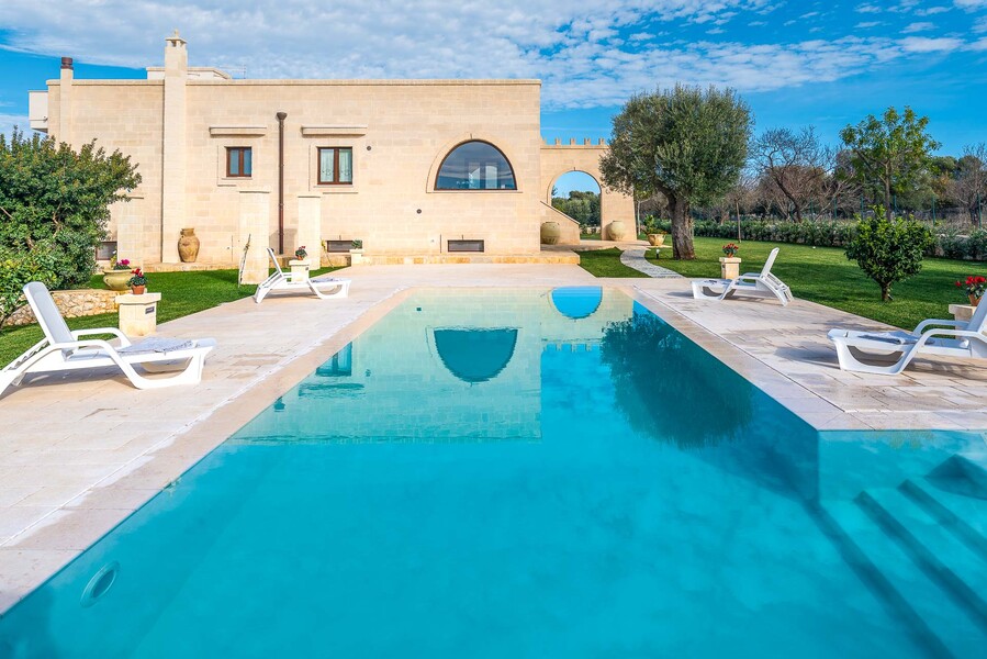 011 Villa Gimapiro Carovigno AltoSalento 2160PX