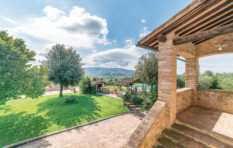 agriturismo-piscina-umbria