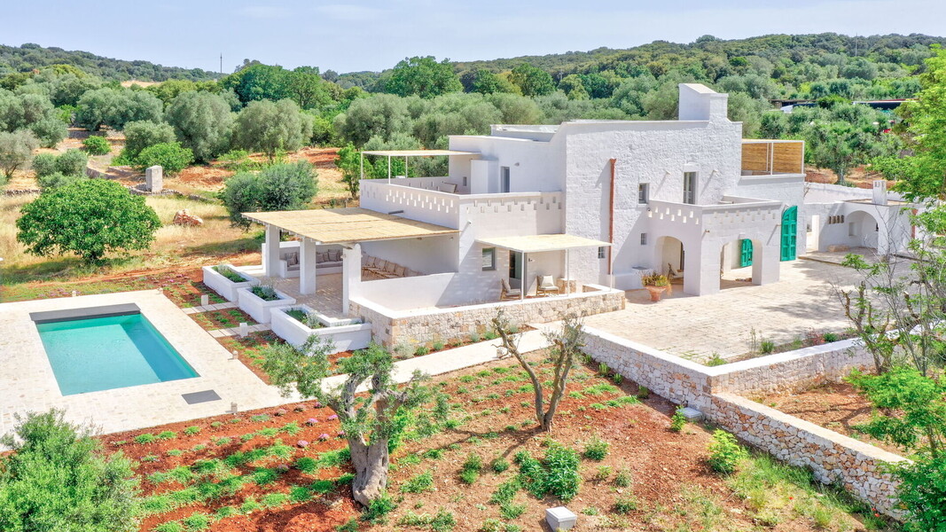 002-masseria-borgopietra-ostuni-puglia-raro-villas