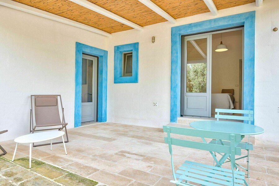 r568r-055-masseria-tufo-bianco-villa-for-rent-fasano-puglia-raro-villas