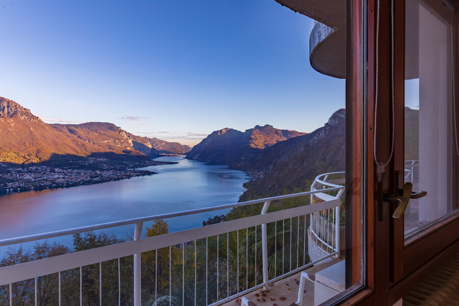 Villa Ponti Bellavista View from Varenna