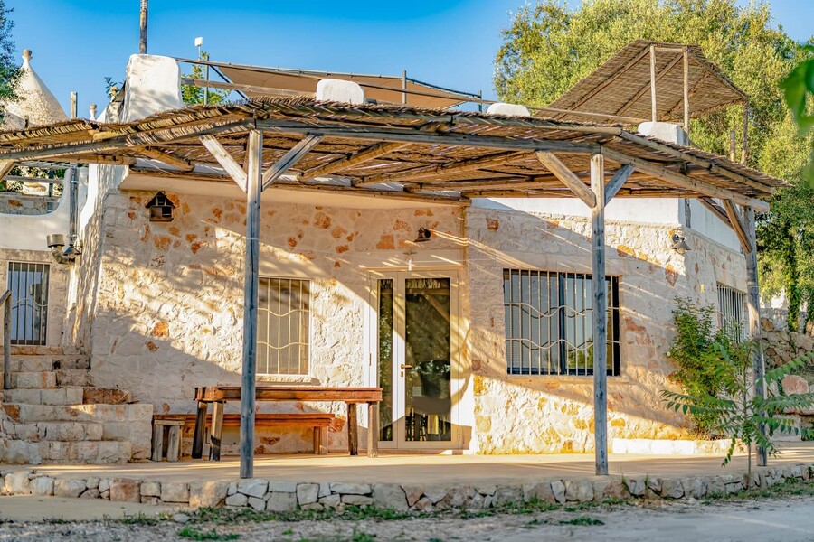 Trulli-of-stars-stone-house