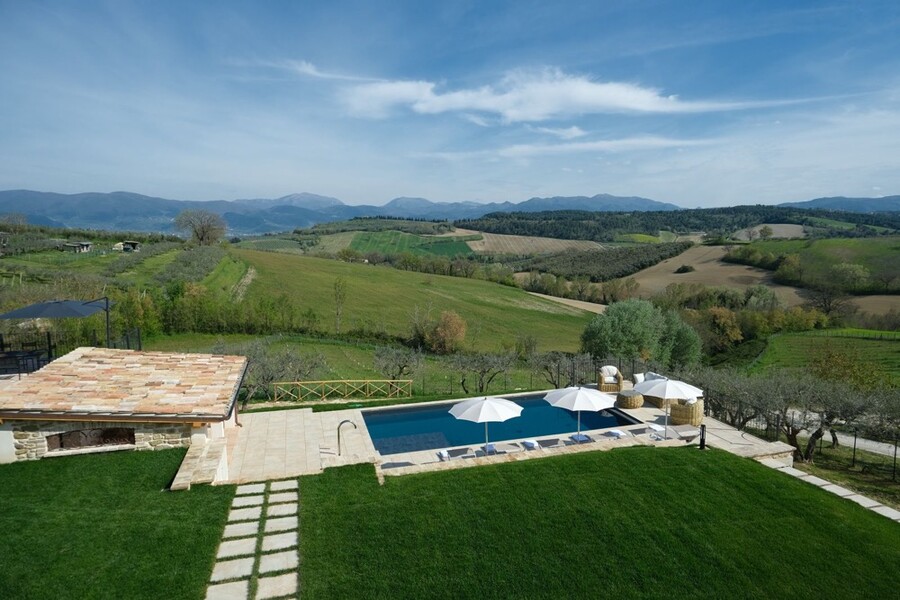 Casale Isidoro Pool 8