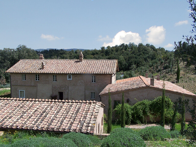 Die Villa Lavacchio liegt idyllisch in den grünen Hügel rund um Montalcino