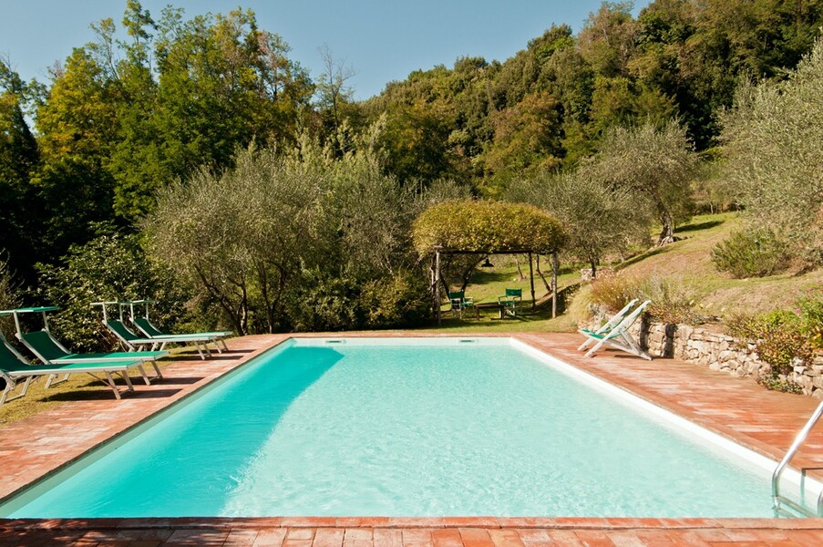 Pool zur Alleinnutzung im Ferienhaus Damiano in Lucca