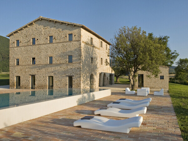 Casa Olivi design villa with infinity pool in Le Marche countryside Italy